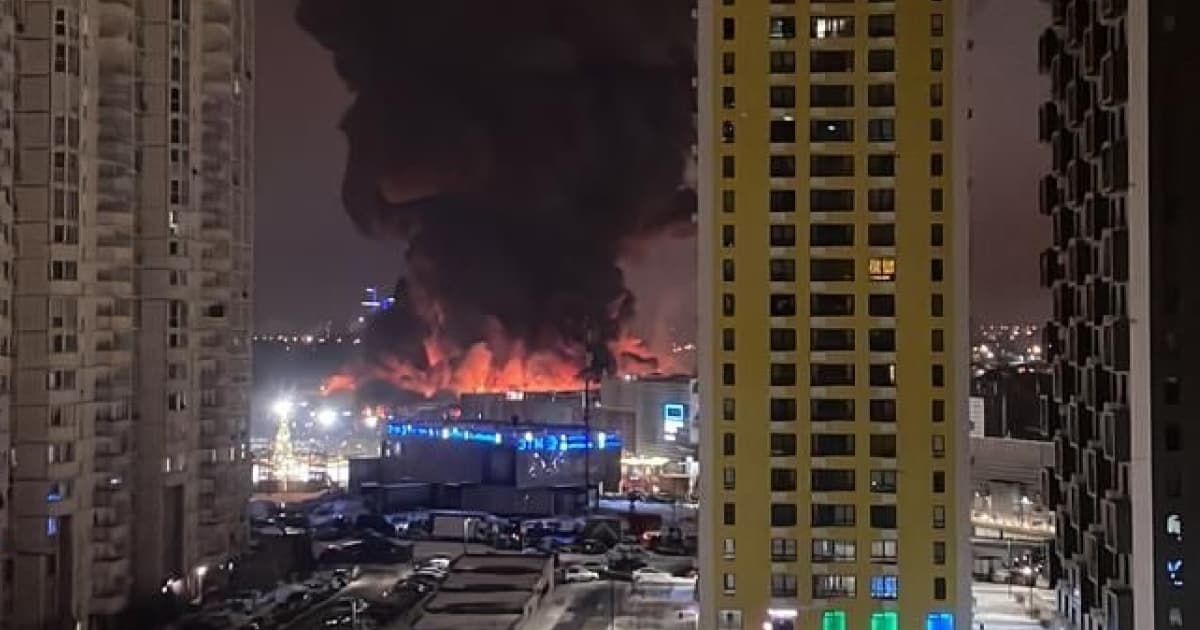 У Москві виникла пожежа у ТЦ «Мега Хімки»