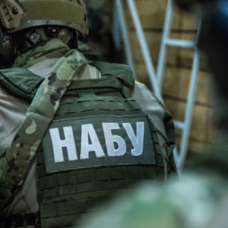 НАБУ повідомило про підозру трьом заступникам мера Одеси Геннадія Труханова