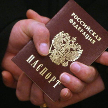 Тимчасова окупаційна «влада» продовжує примусову паспортизацію населення у Мелітопольському районі
