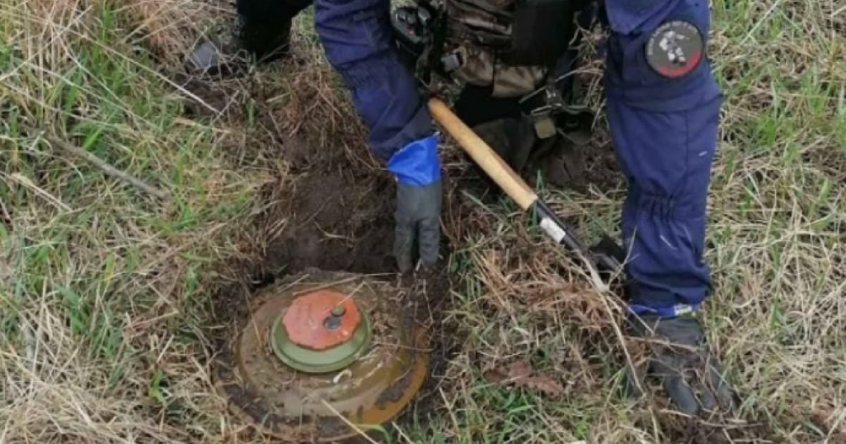 Since February 24, Ukrainian pyrotechnicians have already destroyed more than 300,000 explosive objects
