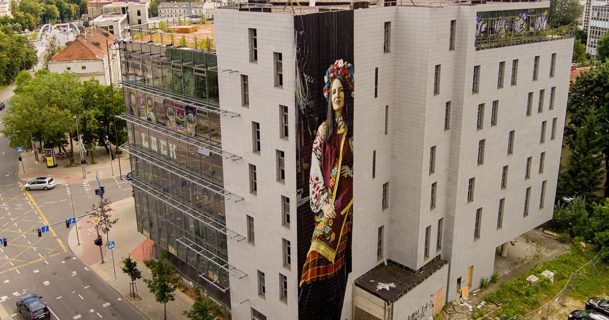 У столиці Литви знесуть «Дім Москви», недобудовану будівлю російського культурного закладу
