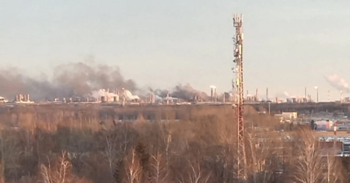 У російському Татарстані виникла пожежа у промзоні
