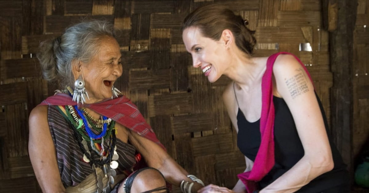 Анджеліна Джолі залишає посаду посла доброї волі ООН у справах біженців