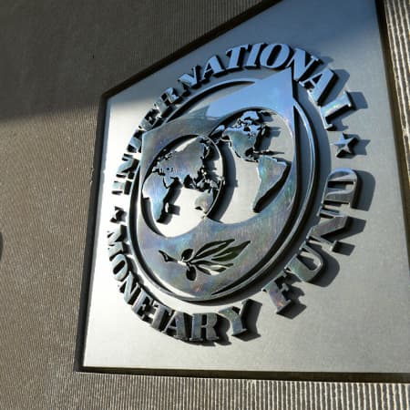 МВФ схвалив нову чотиримісячну програму для України