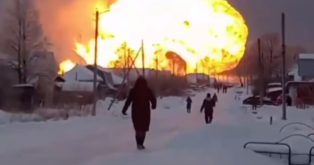 У російській Чувашії виникла пожежа на газопроводі