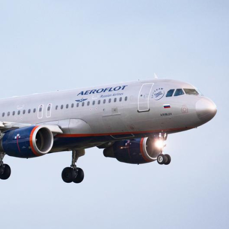 Авіакомпанії РФ відмовляються повертати понад 400 літаків, які вони орендували в іноземних компаній