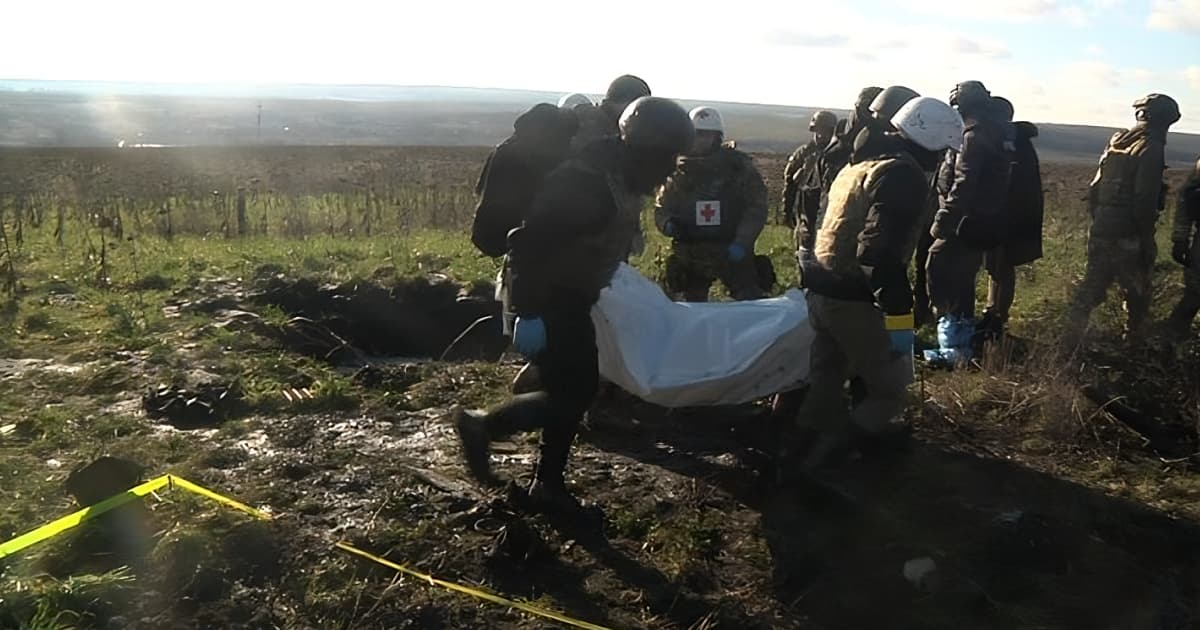Law enforcement officers found the bodies of two civilians in Sviatohirsk