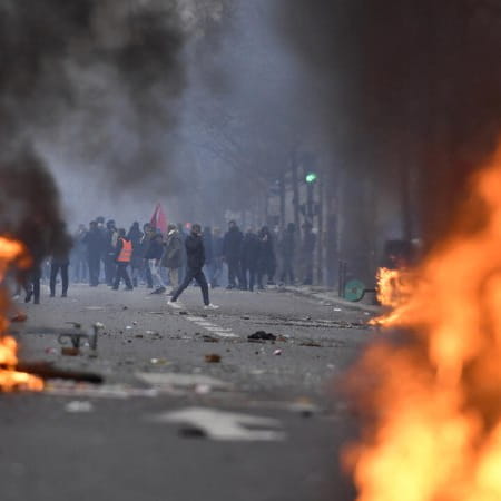 У Парижі протести через вбивство трьох курдів переросли у сутички з поліцією