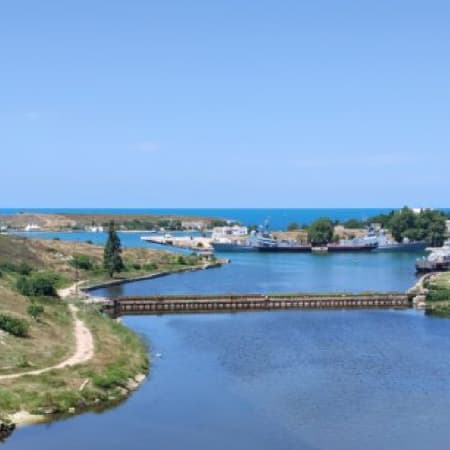 Russia relocates a brigade of missile ships and boats in the temporarily occupied Sevastopol