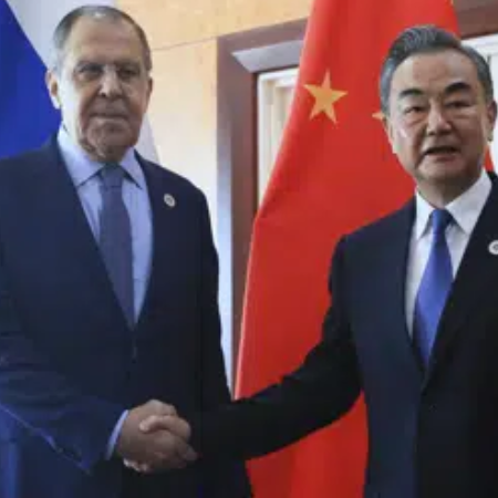 Китай, ймовірно, поглиблюватиме співпрацю з Росією