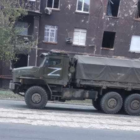 Росіяни «тимчасово» розселять населення Луганщини по комунальних установах НЗФ «лнр»
