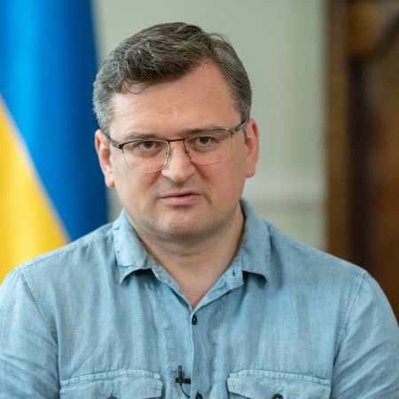 Міністр закордонних справ Кулеба: Наразі немає переговорів між Росією та Україною через позицію РФ та продовження агресії проти нашої країни