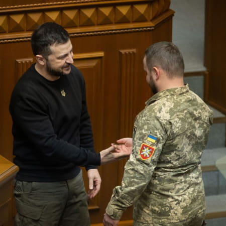 Зеленський відзначив державними нагородами 119 військовослужбовців, двох із них — посмертно