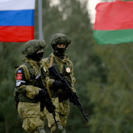 Росія перекинула до Білорусі 700-800 військових