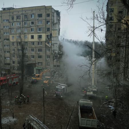 У Європейському Союзі, посольствах США та Великої Британії та місії ООН в Україні відреагували на ракетний удар по багатоповерховому будинку в Дніпрі