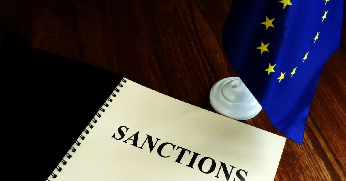 Близько 40 росіян попросили ЄС виключити їх із санкційного списку
