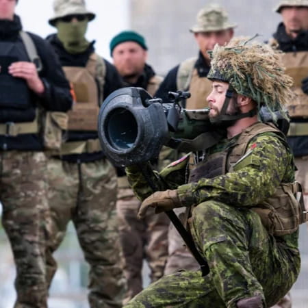 У 2023 році Велика Британія планує навчити 20 тисяч українських військових на своїх полігонах