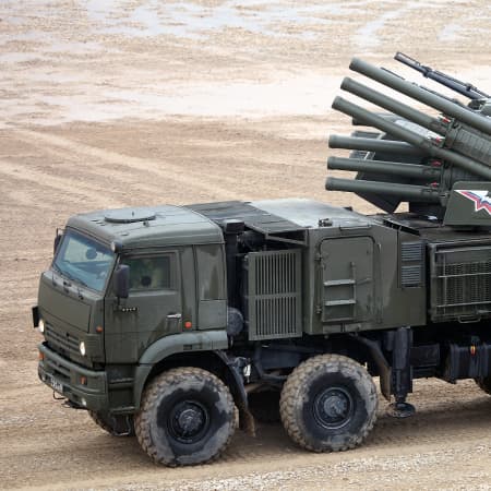 Біля «улюбленої» резиденції Путіна з'явився зенітний ракетно-гарматний комплекс «Панцирь-С1»