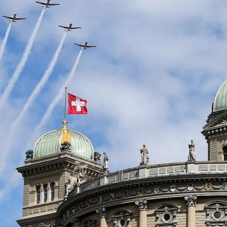 Швейцарська Комісія Національної ради з політики безпеки ухвалила подання зміни в законодавстві щодо реекспорту військової техніки