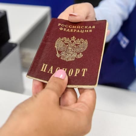 12 Russians received Ukrainian visas in six months