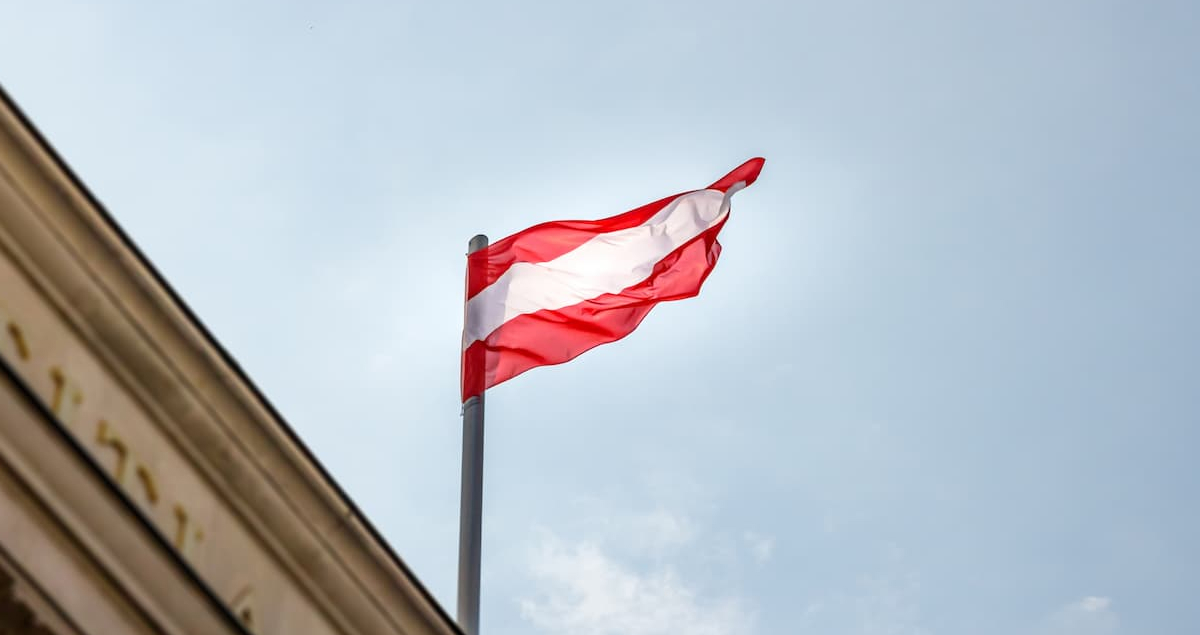 Austria expels four Russian diplomats