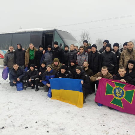 Україна повернула 116 людей з російського полону