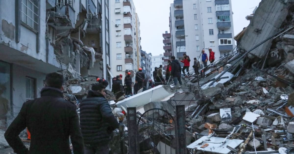 87 Ukrainian rescuers are to be sent to Türkiye to help with earthquake relief efforts