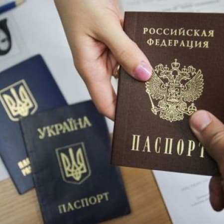 In Melitopol, the temporary occupation "authorities" force employees of "state institutions" who have received Russian passports to renounce Ukrainian citizenship in writing — the General Staff of the Armed Forces of Ukraine