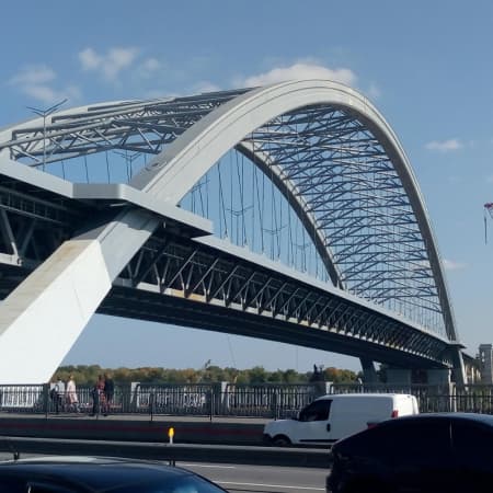 Правоохоронці завершили розслідування у одній зі справ будівництва Подільського моста у Києві