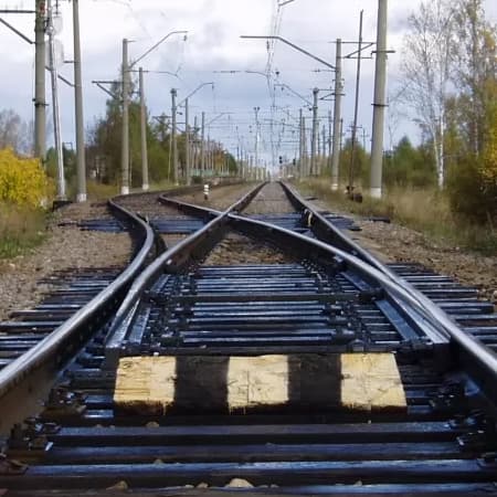 Over the past week, partisans in the Luhansk region set fire to at least two signalling, centralisation and interlocking cabinets of the railway — the head of the Luhansk RSA, Serhii Haidai