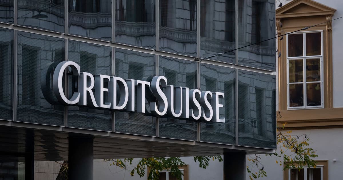 Швейцарський банк «Credit Suisse» заморозив понад 19 млрд євро, що належали російським олігархам