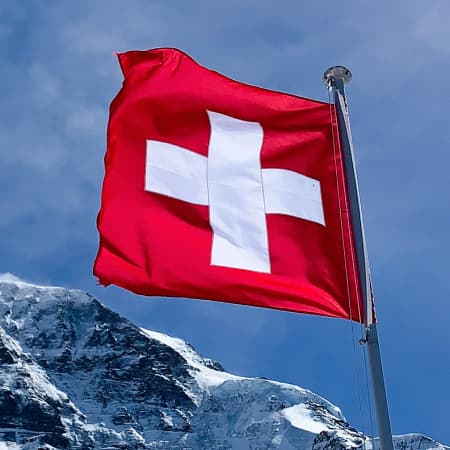 Швейцарія відмовилася конфіскувати російські заморожені активи