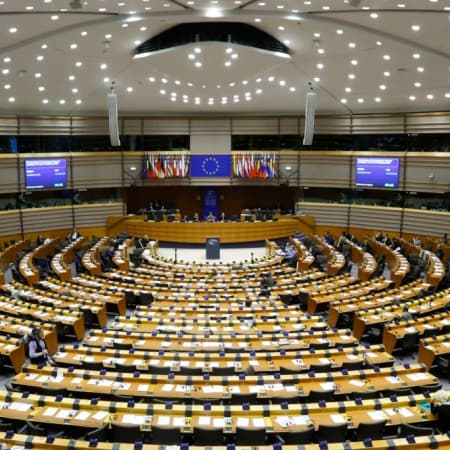 EP adopts a resolution calling on Georgian authorities to pardon and release former President Saakashvili — the broadcast of the European Parliament meeting.