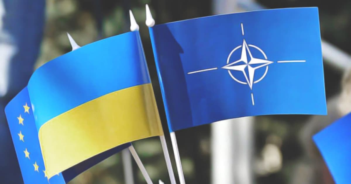 On February 21, a trilateral meeting between Ukraine, the EU, and NATO will take place