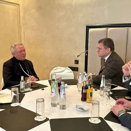 Міністр закордонних справ України Кулеба провів низку зустрічей на полях Мюнхенського саміту