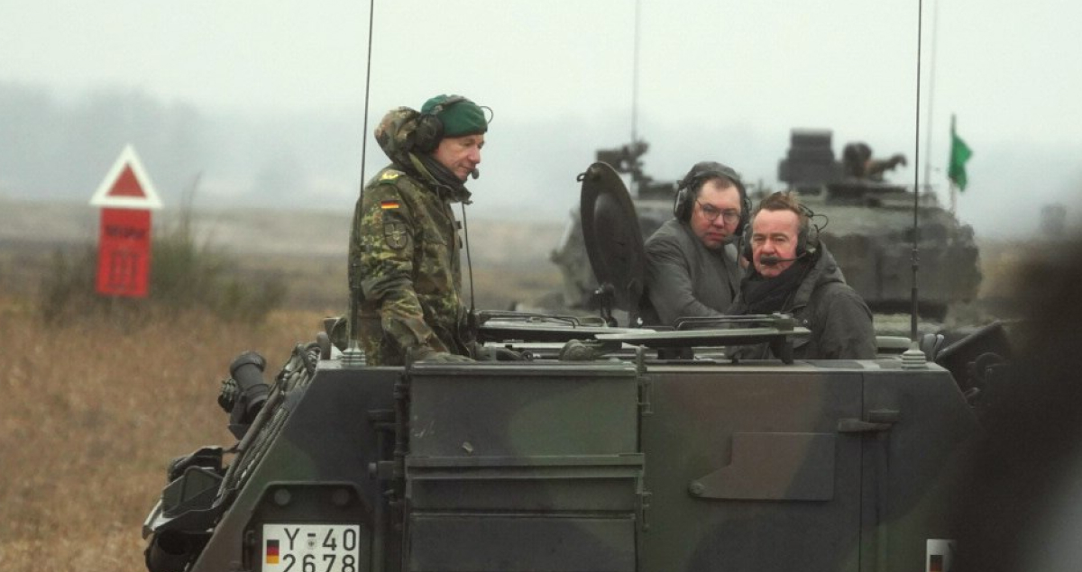 German Defense Minister Boris Pistorius visits Ukrainian military training