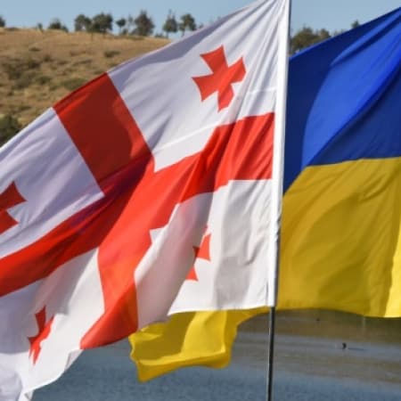 Уряд Грузії дозволив громадянам України до двох років перебувати в країні без віз