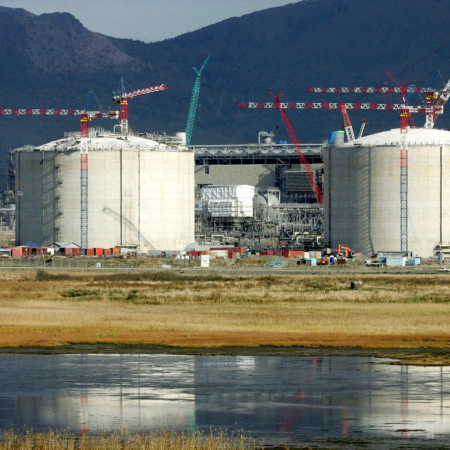 Уряд Японії планує підтримати частки японських компаній у нафтогазовому проєкті «Сахалін-2» на території РФ