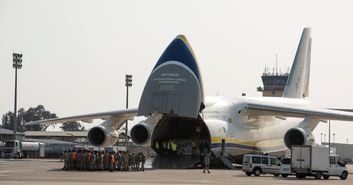 Україна спільно з союзниками передала Туреччині 101 тонну гуманітарної допомоги