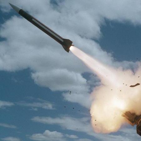 Українські військові збили чотири російські ракети з шести, що були випущені з району Каспійського моря