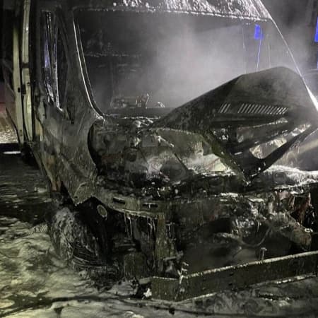 A resident of Radłów, Poland, set fire to an ambulance that a Polish hospital wanted to transfer to a Kharkiv hospital