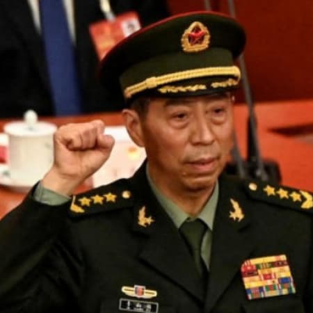 China appoints a new defence minister who is under US sanctions for buying weapons from Russia