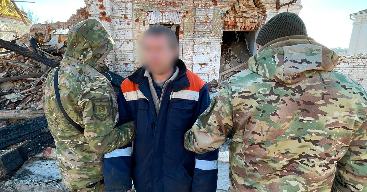 У Куп'янську-Вузловому затримали російського військового, який переховувався у покинутих будинках після деокупації міста