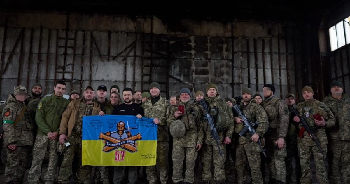 Зеленський відвідав передові позиції українських військових на Бахмутському напрямку