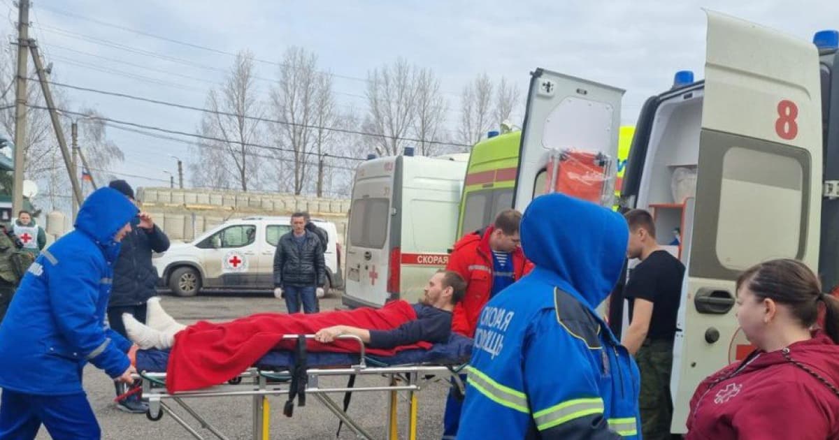 Ukraine returns to Russia all seriously wounded POWs whose condition allowed transportation