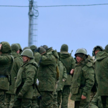 Russian 'Storm' unit complains about blocking units threatening to shoot them if they retreat