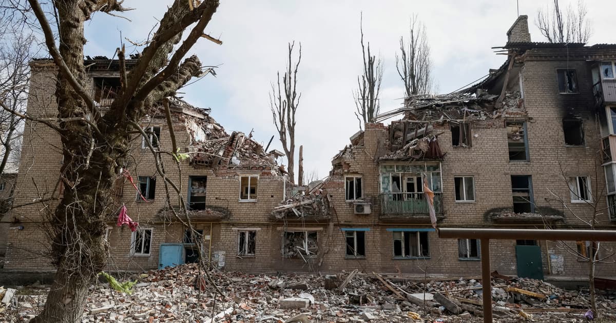 Russians carry out an air strike on a kindergarten in Avdiivka, Donetsk region
