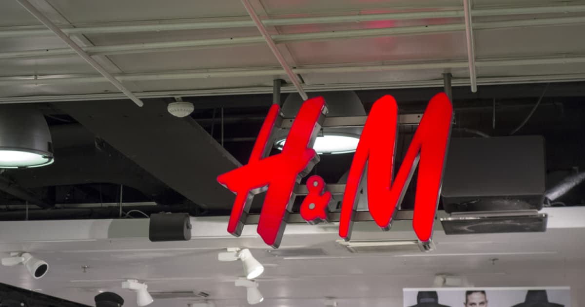 Шведська компанія «H&M» остаточно згортає свою діяльність у Росії