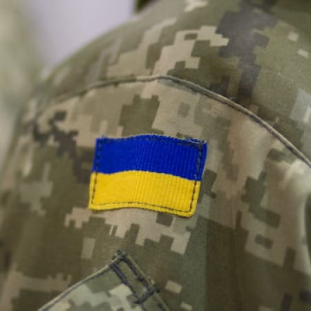 Кабмін спростив механізм направлення українських військових на лікування за кордон