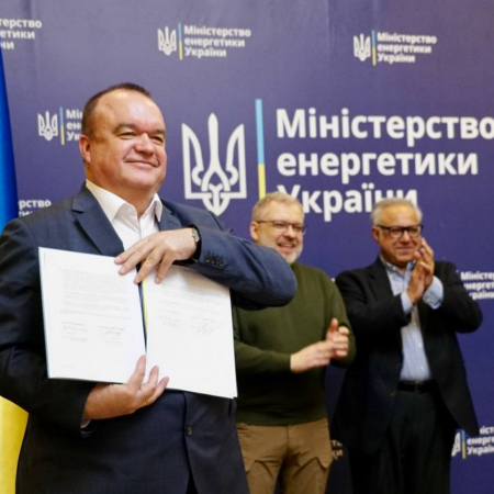 «Енергоатом» та виробник ядерних реакторів «Holtec International» підписали угоду про побудову в Україні до 20 малих модульних реакторів SMR-160
